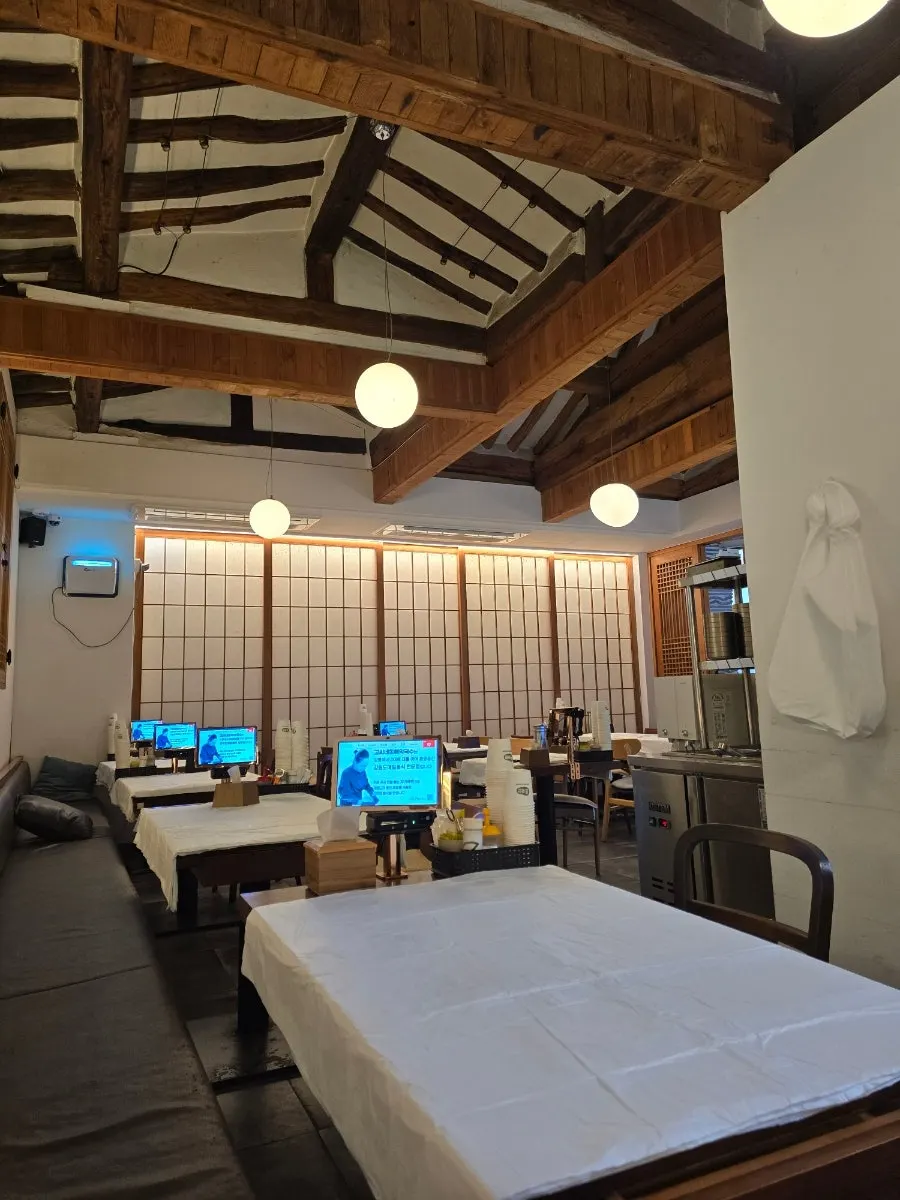 Kiosk and payment pad inside the restaurant