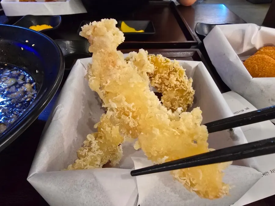 酥脆炸蝦剖面特寫