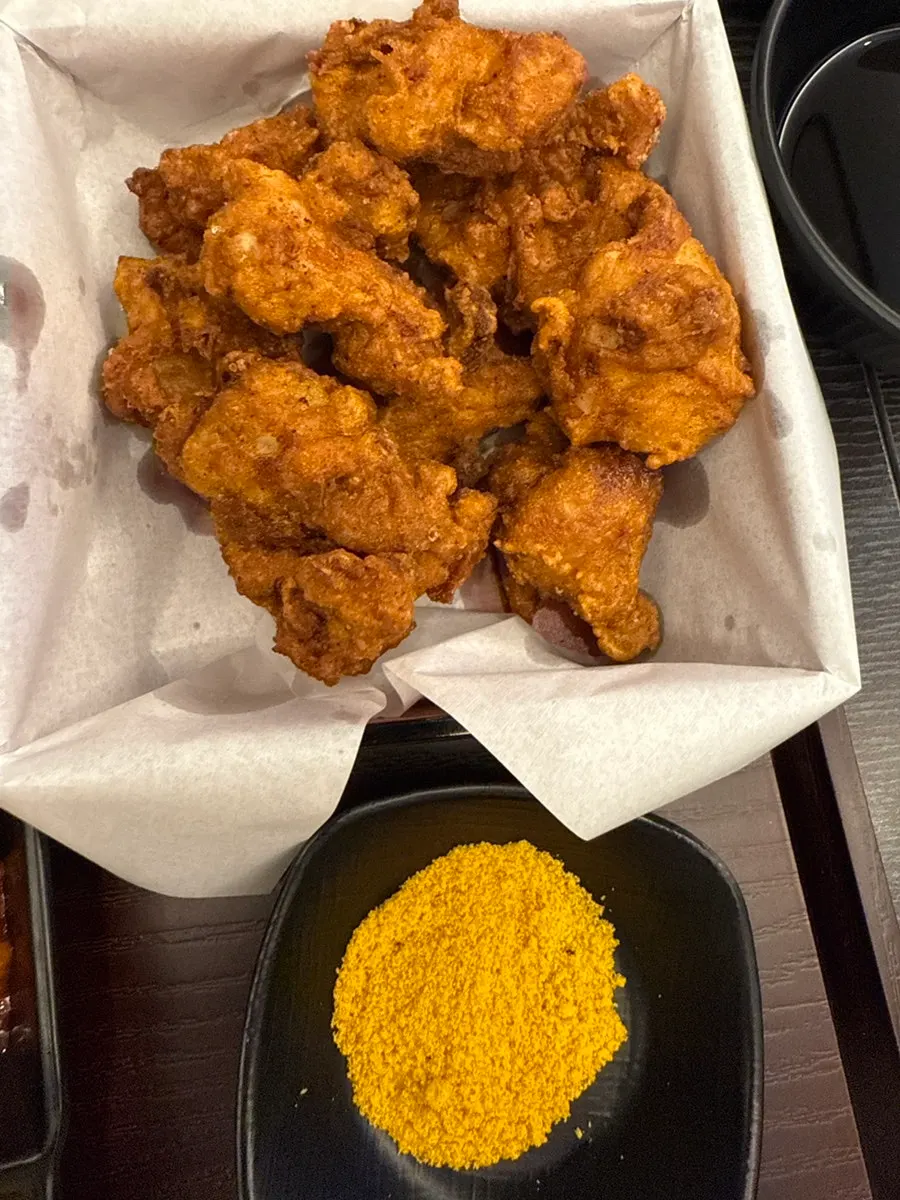 Karaage served with curry powder
