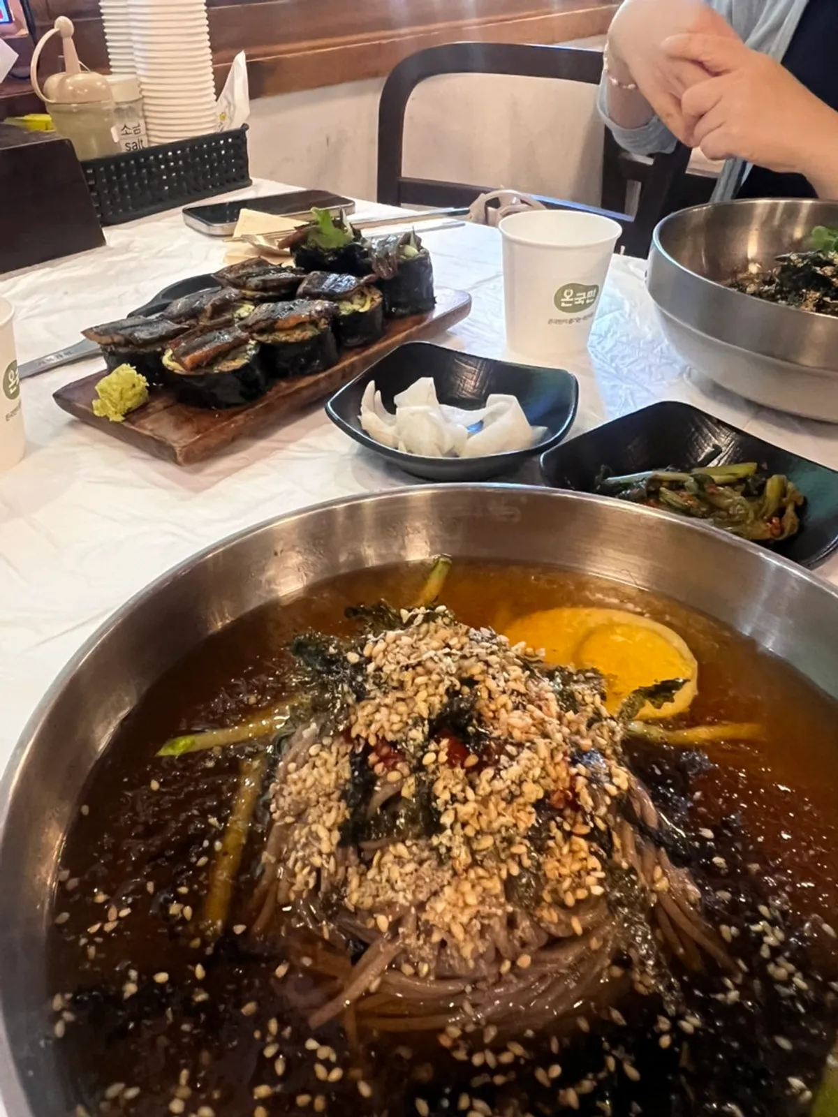 Main photo of Goshine Donghae Makguksu Jongno branch in Insa-dong