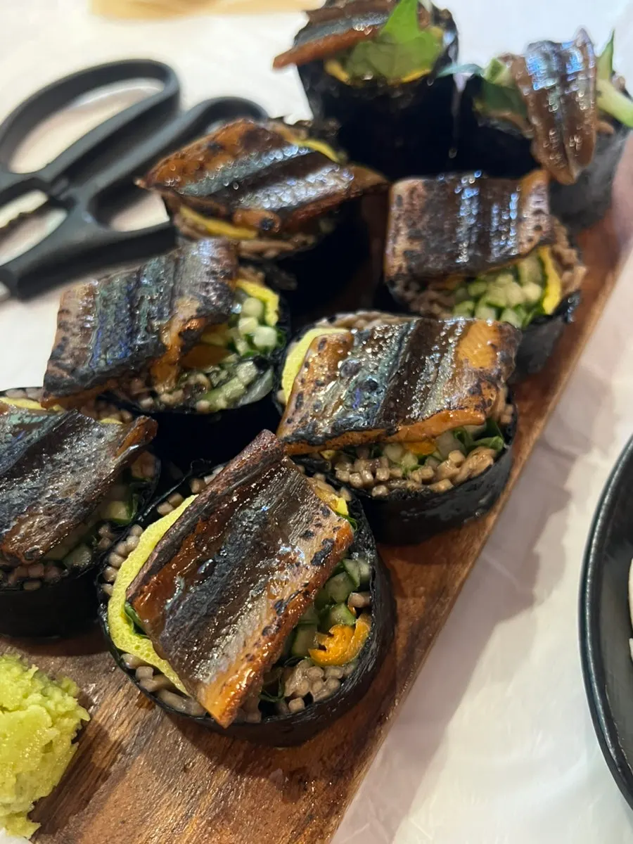 Eel buckwheat gimbap brushed with teriyaki sauce