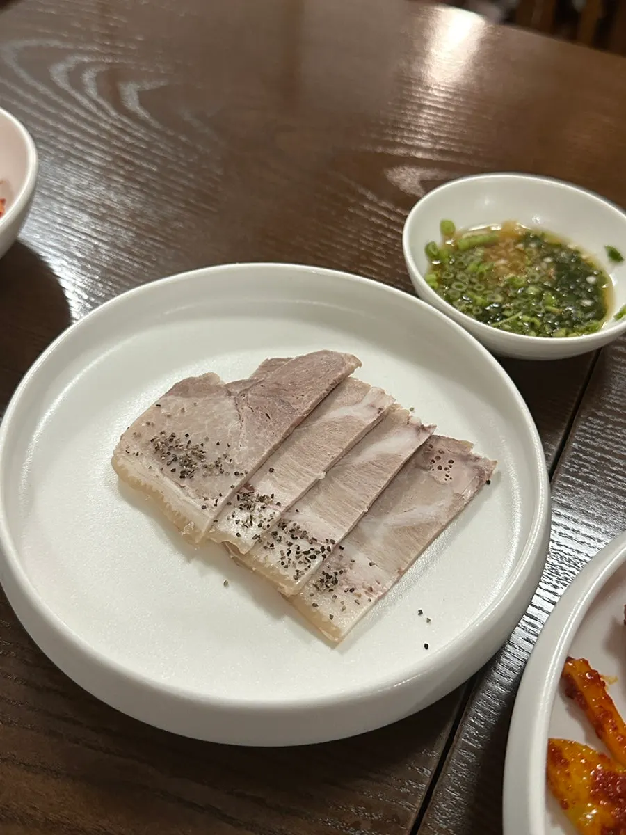 월하동 오징어 초무침