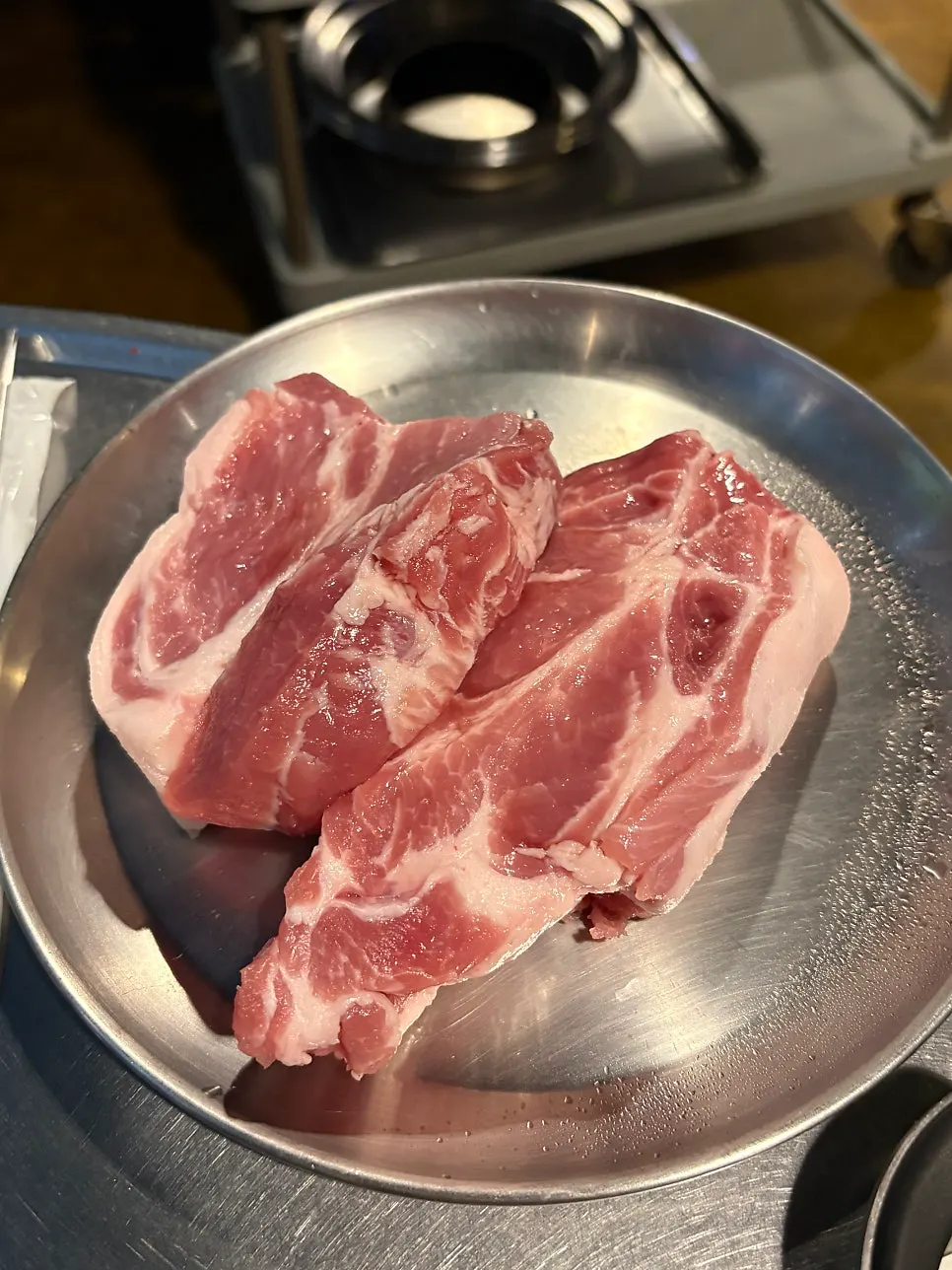 푸짐하게 나온 목살 2인분