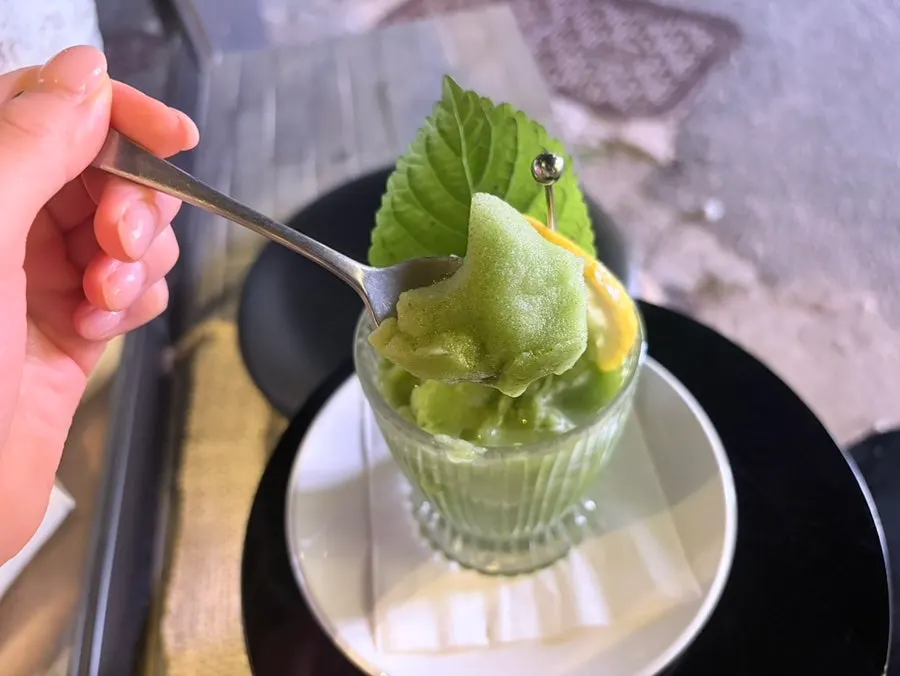 원조 깻잎 스무디 한 잔