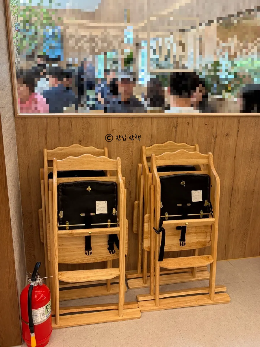 Baby chair prepared at the restaurant