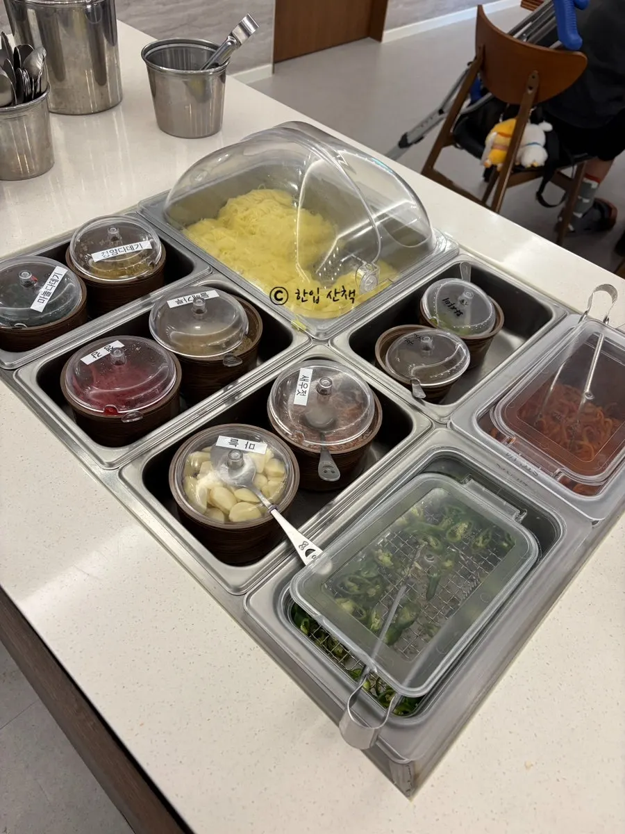 Side dishes at the self-serve bar