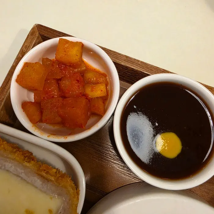 늘어나는 따끈한 치즈가츠 사진