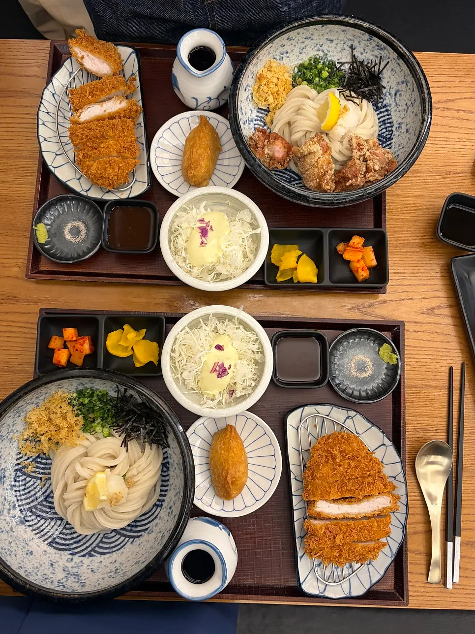 Order of bukkake udon and tonkatsu