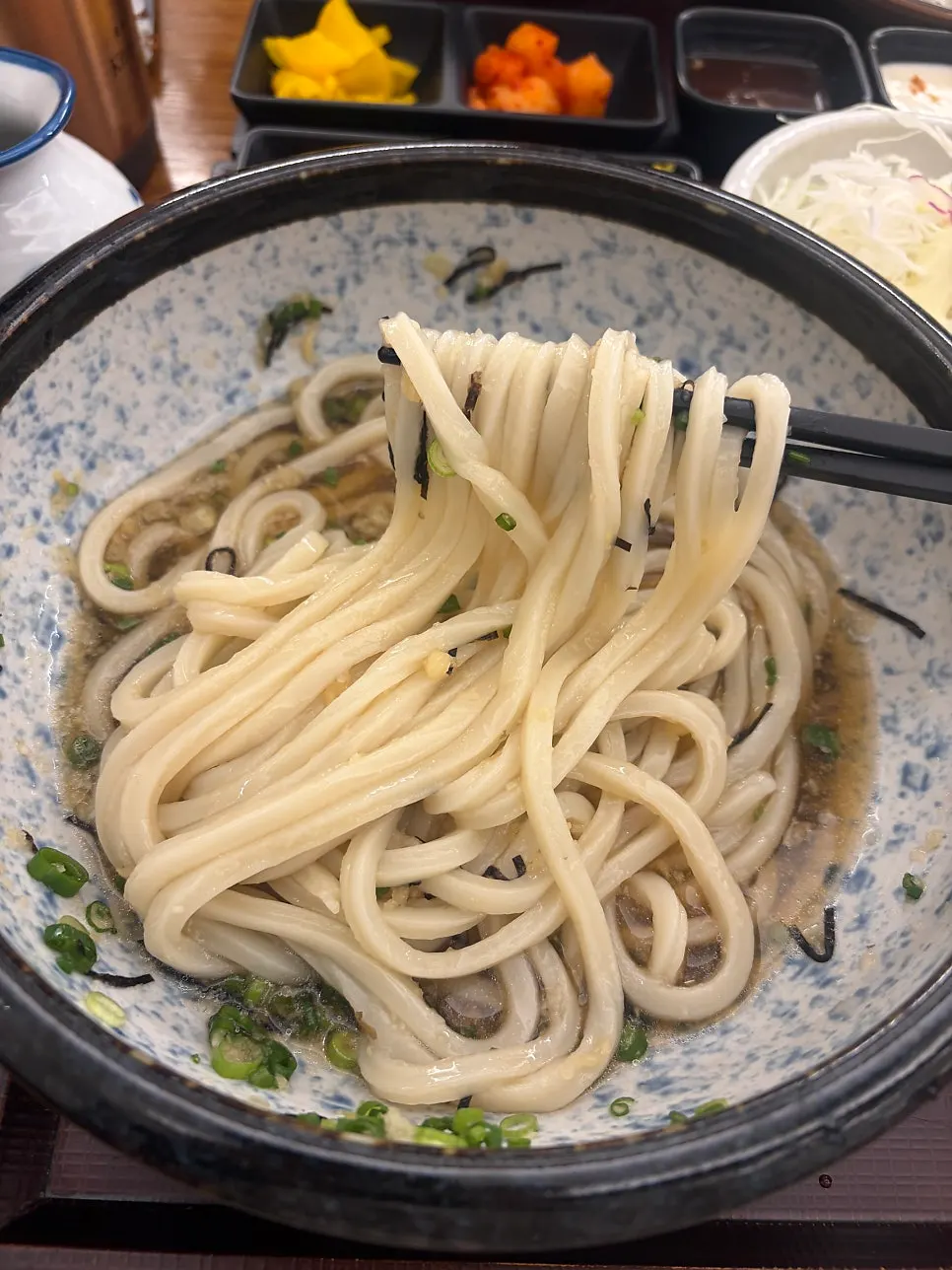 Ten bukkake udon served with tsuyu