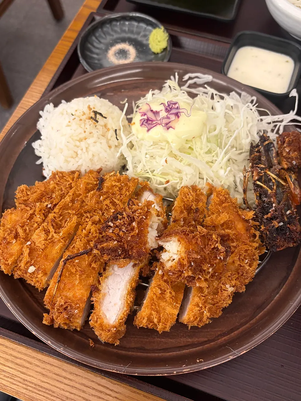 Assorted cutlets and extra udon menu
