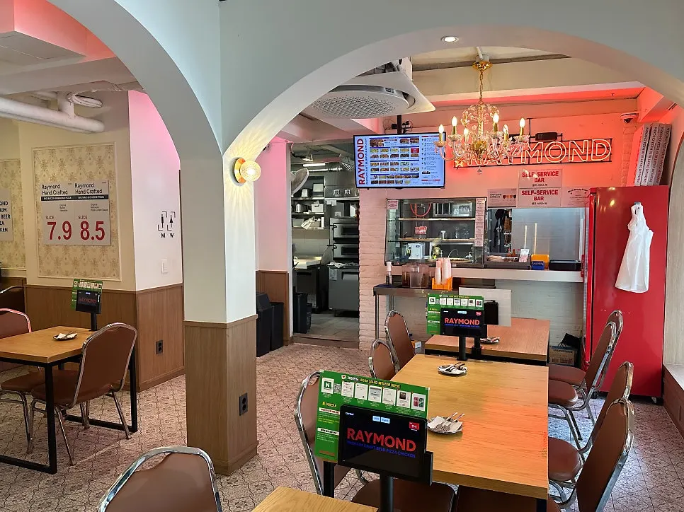 Interior of Raymond Isu Branch with overseas pub vibe
