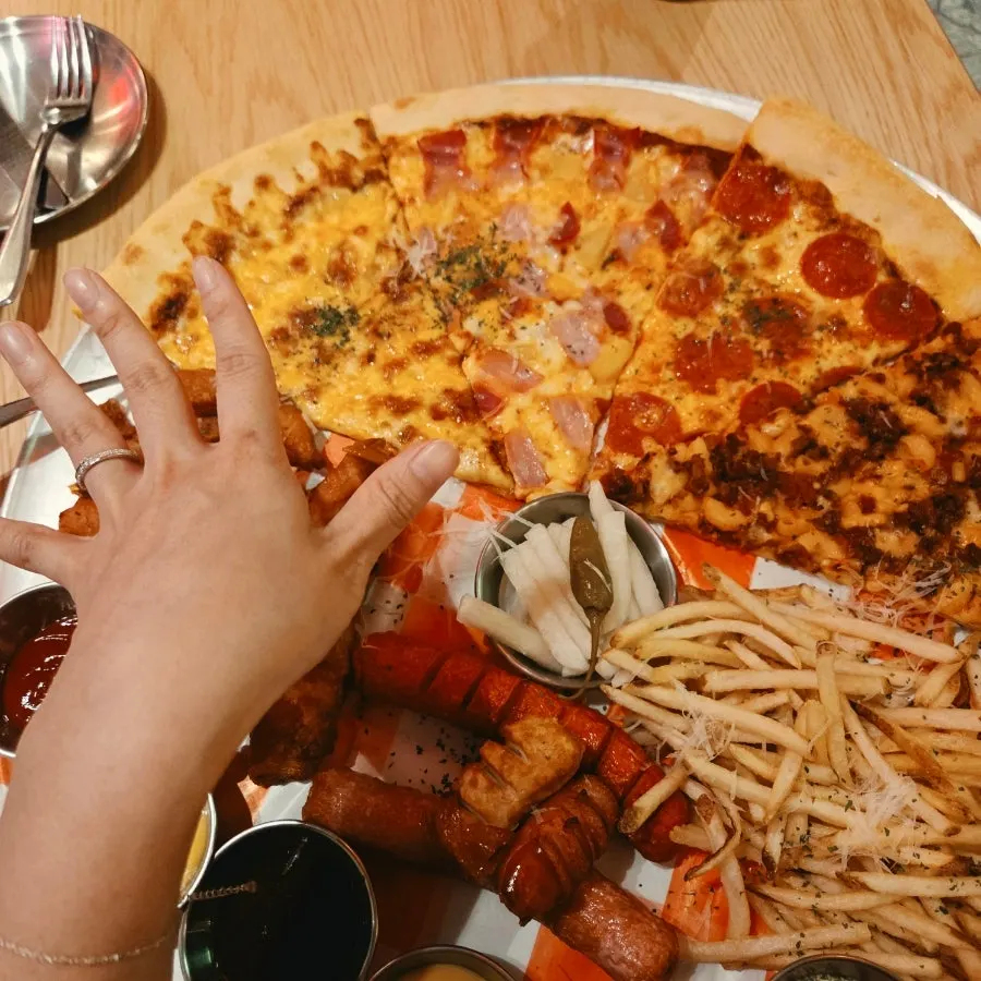 20-inch half-tray slice pizza with chicken, sausage, and fries