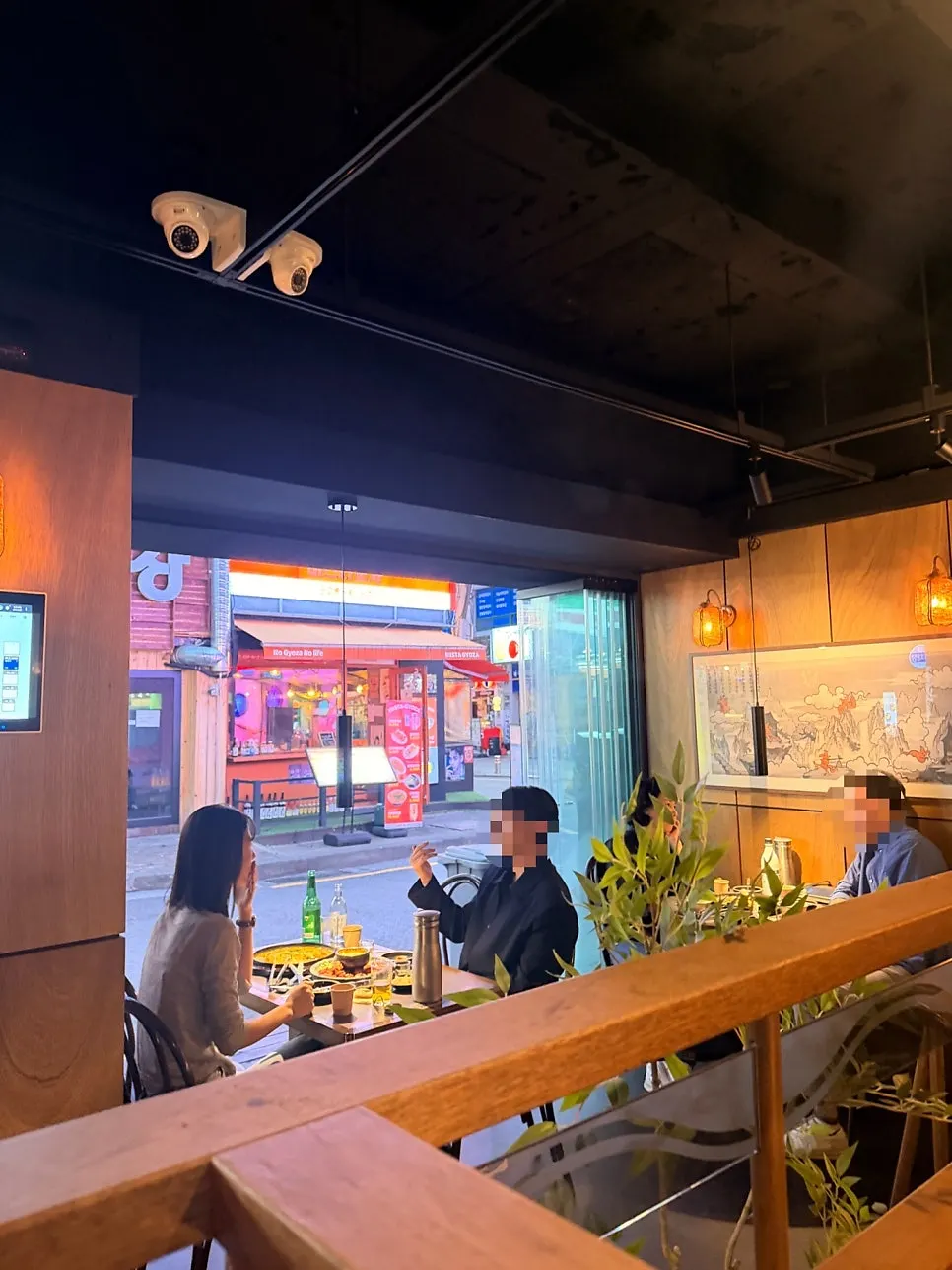 아리계곡 내부 계곡 느낌 인테리어