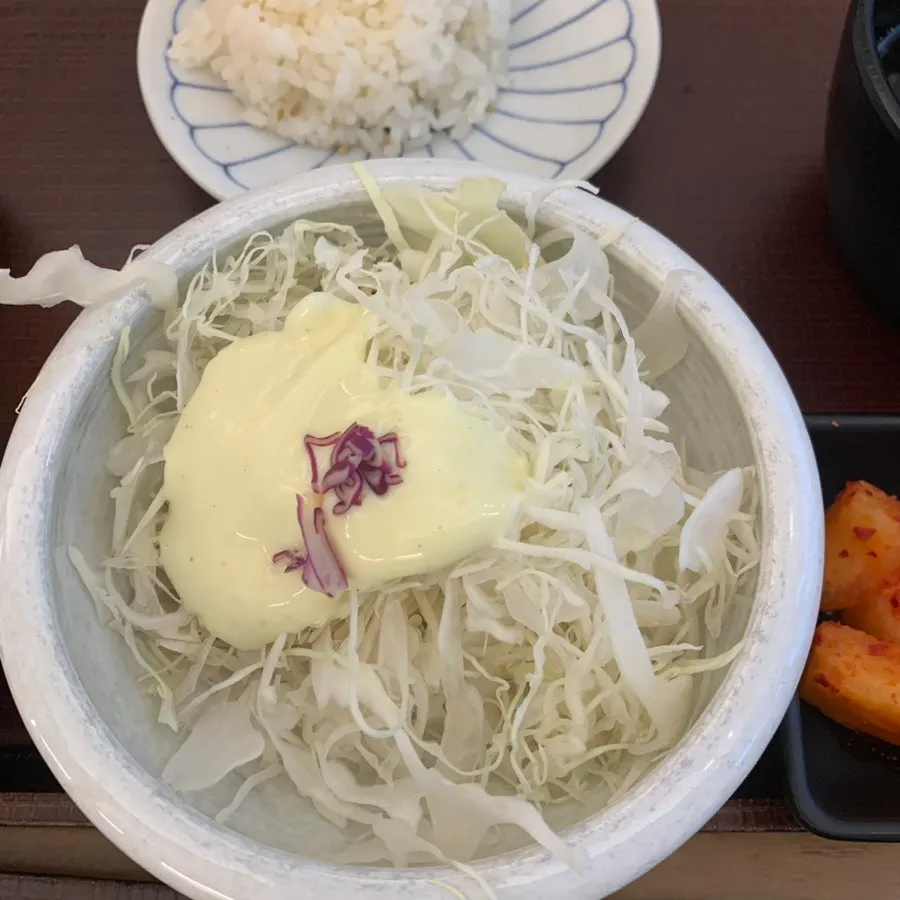 Plate of the side tonkatsu order