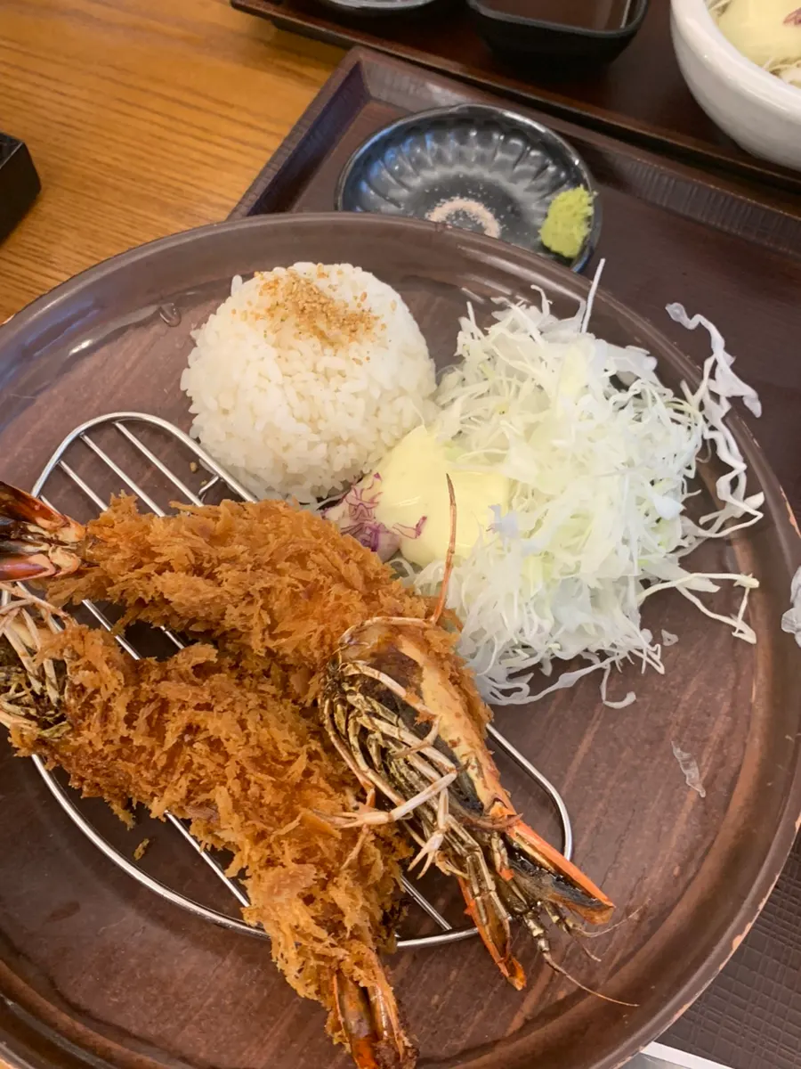 Full plate of tonkatsu at Kosi Isu Branch
