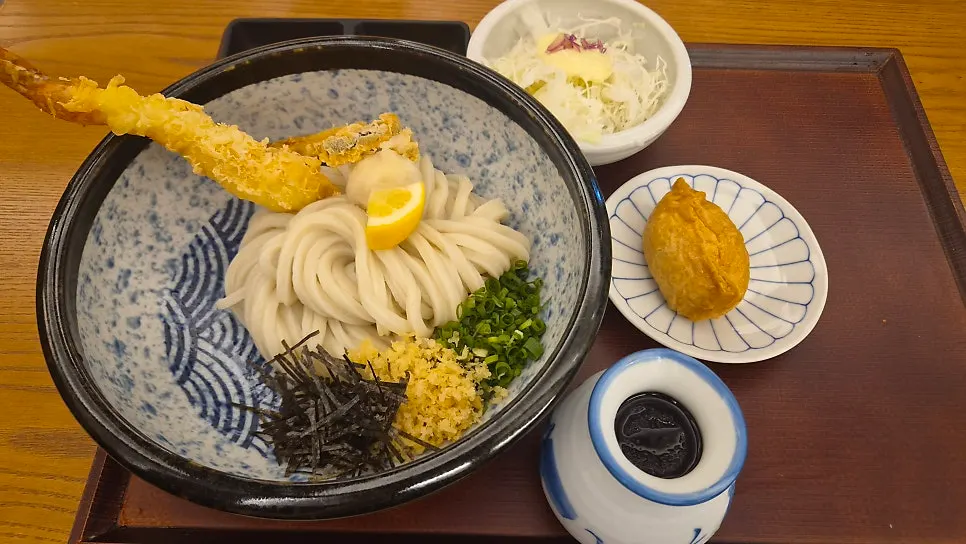 Ten bukkake udon at Kosi Isu Branch