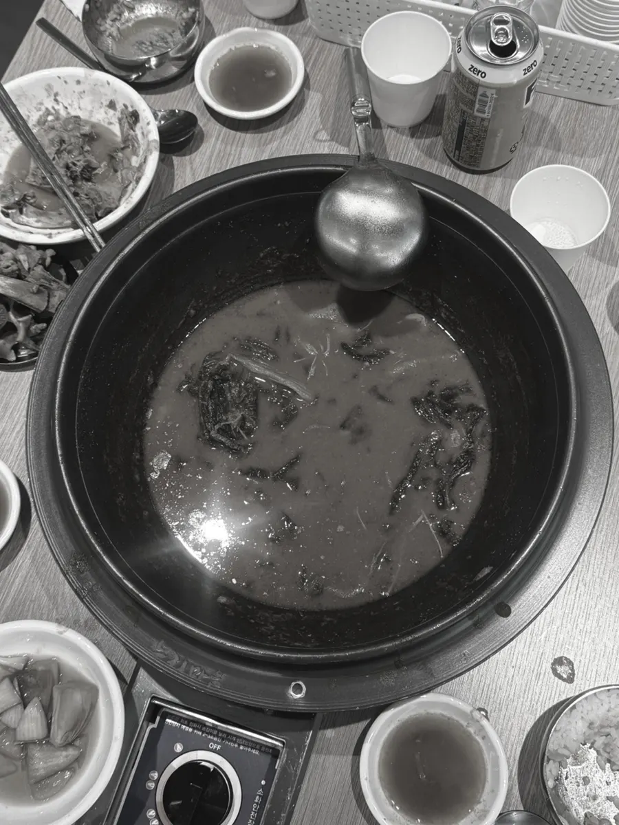 Empty gamjatang cauldron