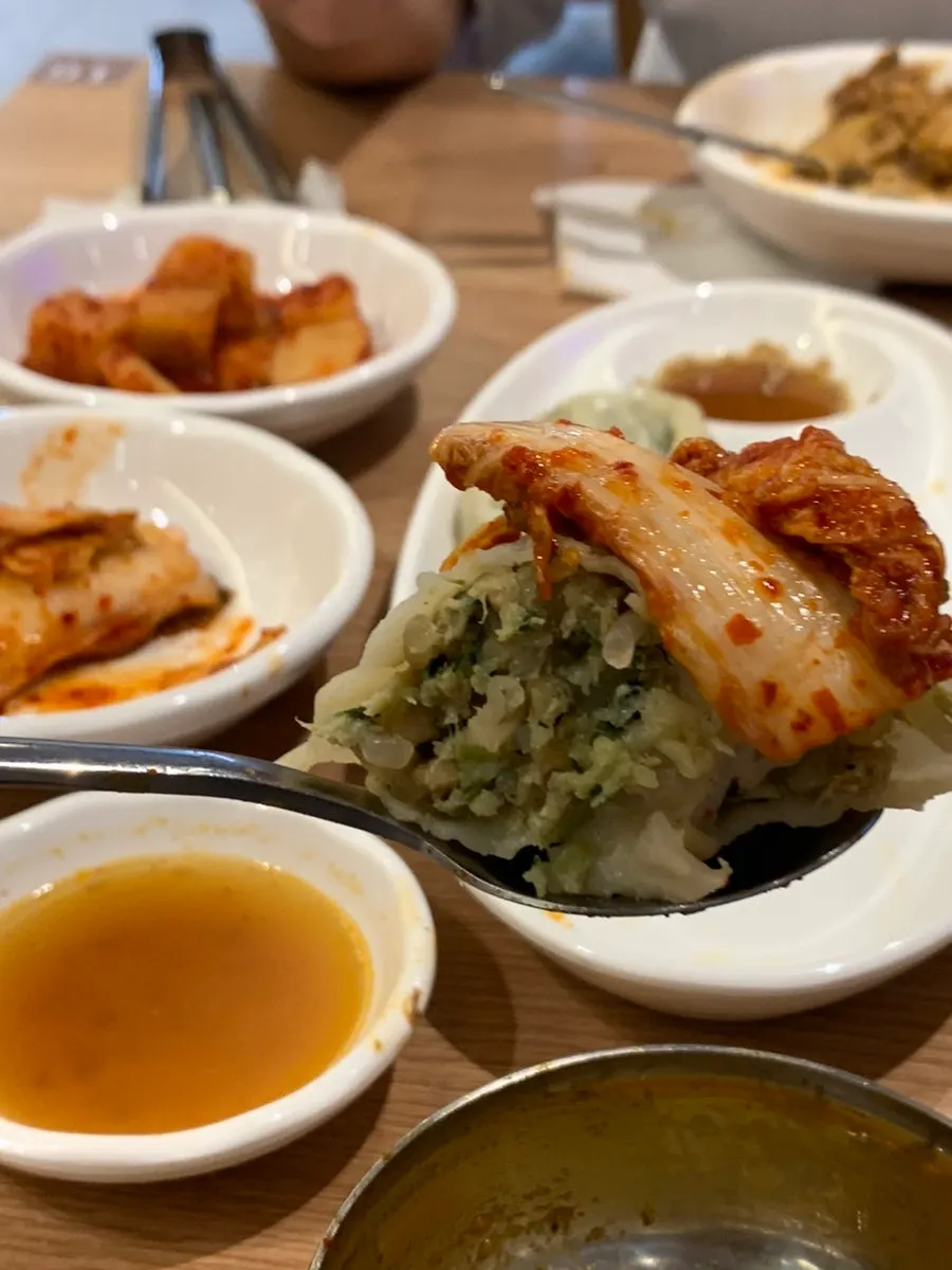 King mandu served alongside kimchi