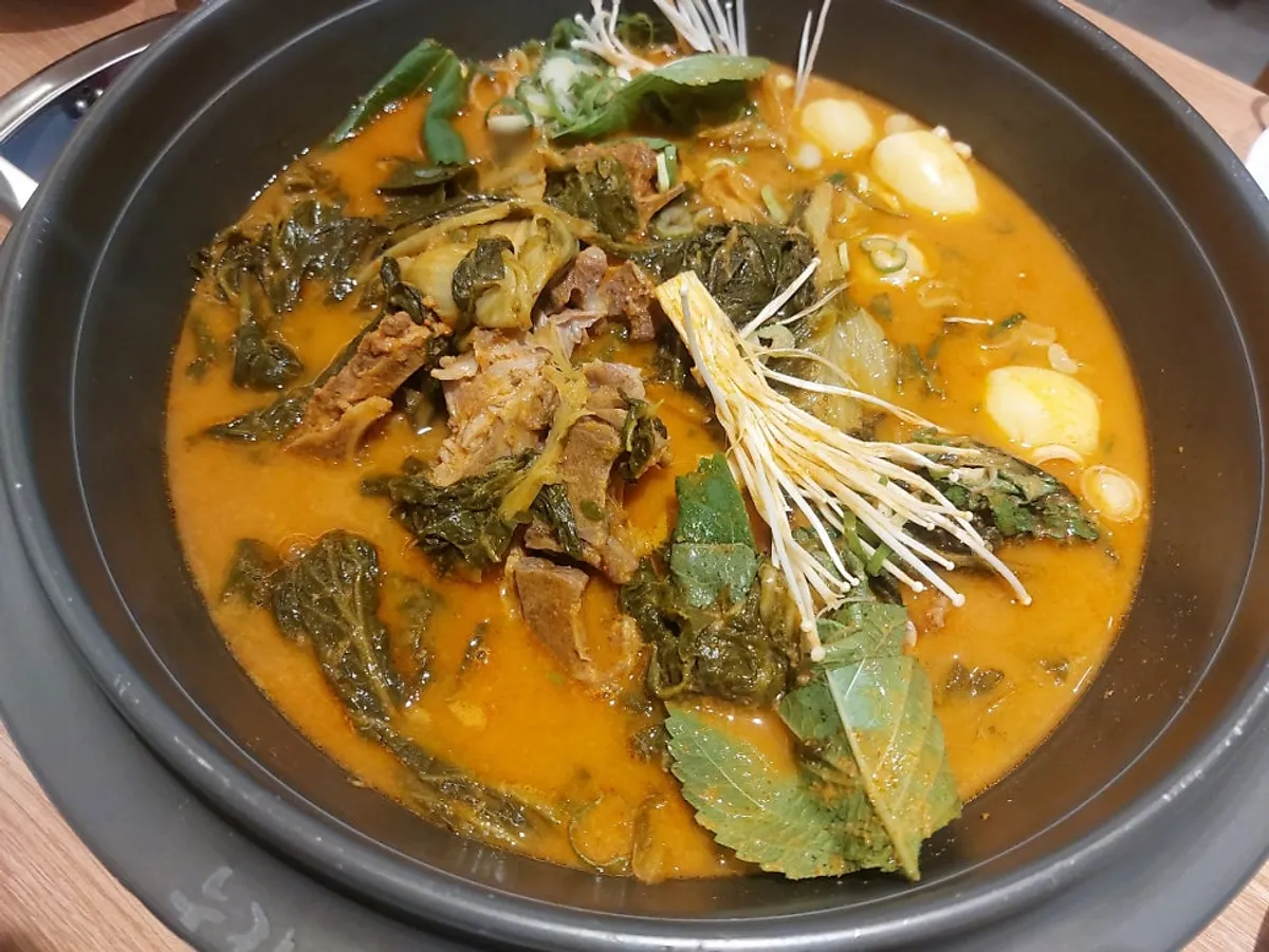 努里村土豆脊骨汤梨泰院店介绍照片