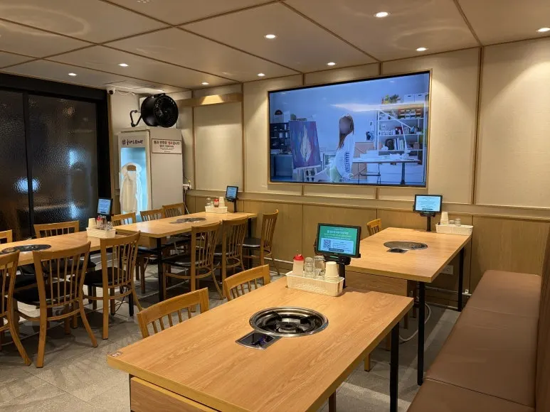 梨泰院駅近くのヌリマウルカムジャタンの店舗外観