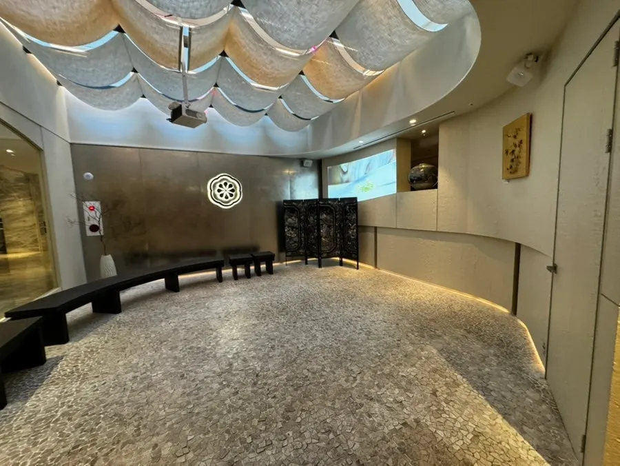 Sophisticated interior of Modam Itaewon