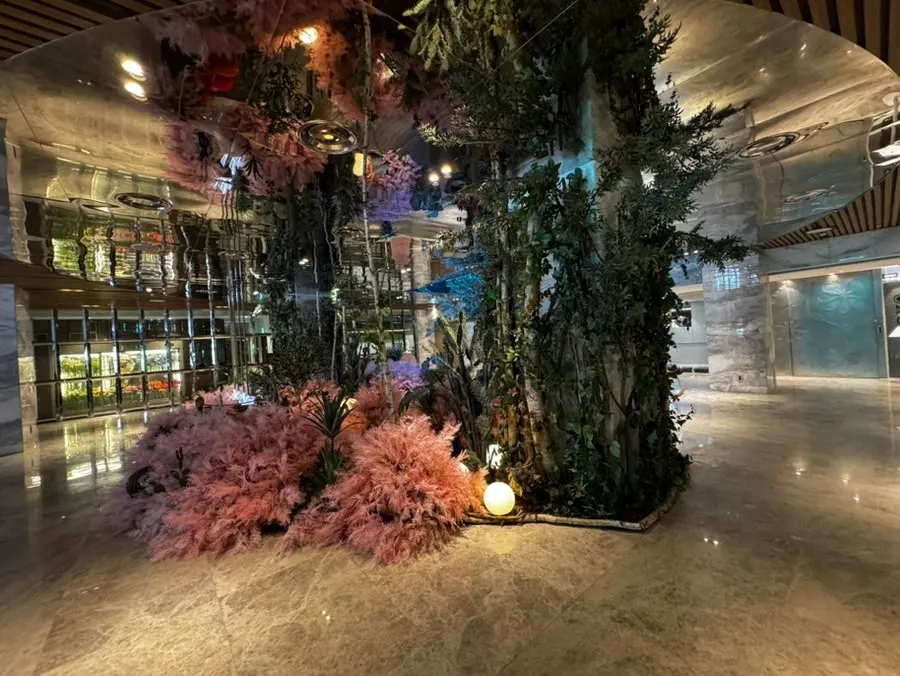 View of the dining hall seating at Modam Itaewon