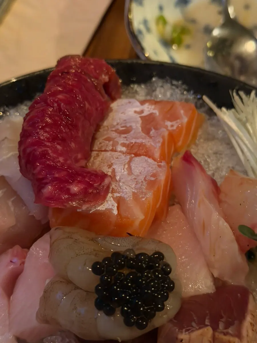 Thick, well-aged Spanish mackerel sashimi