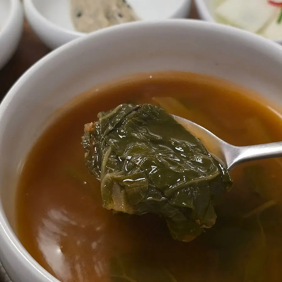 모듬해물장 정식에 함께 나온 반찬