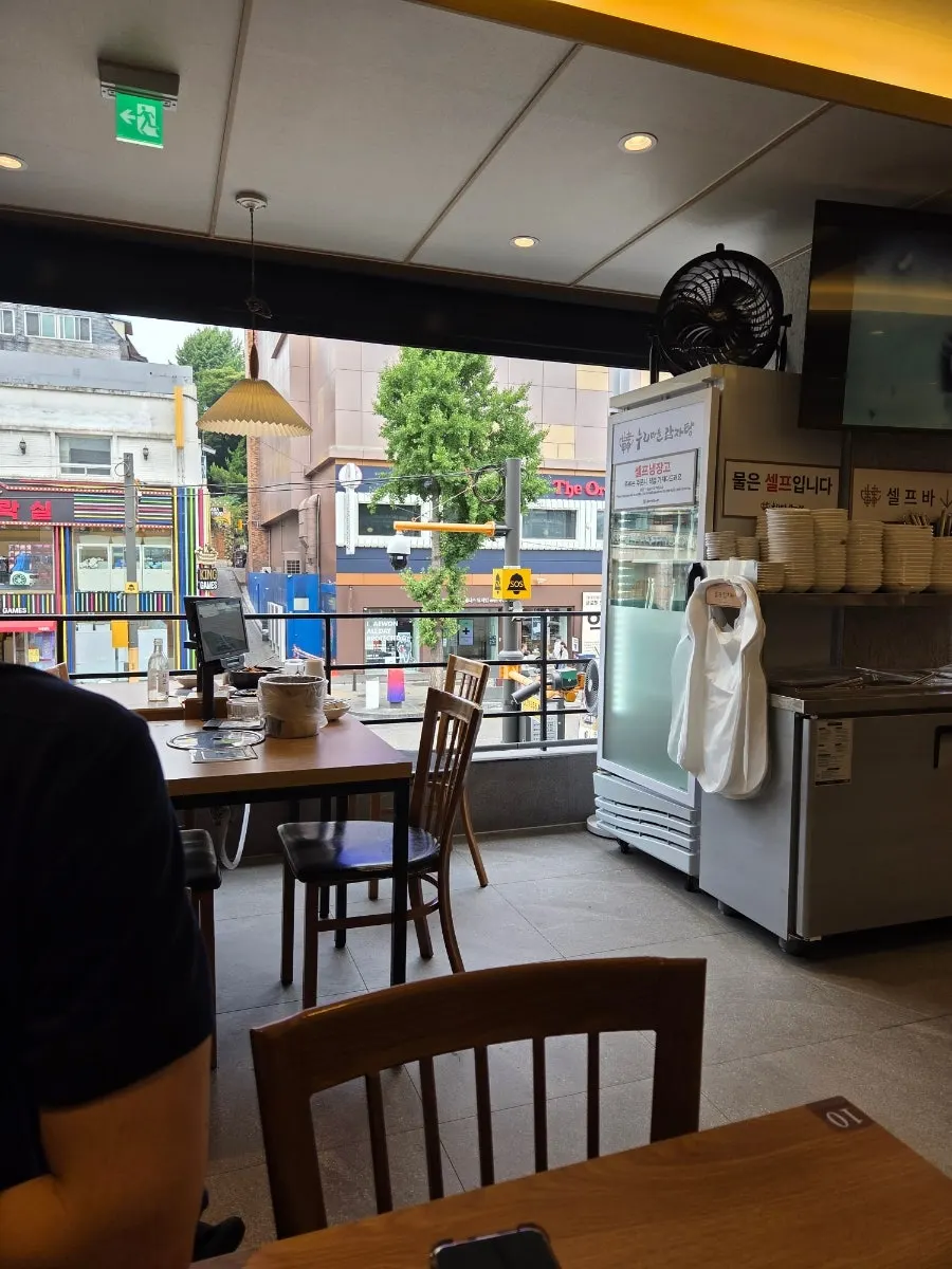 누리마을감자탕 2층 매장 이동 모습
