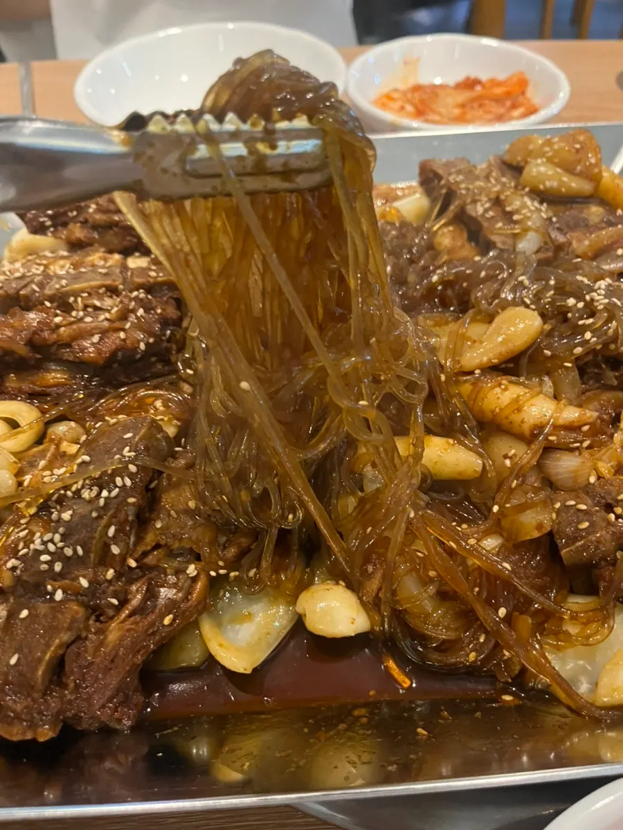 간장뼈찜 44.0 한 판