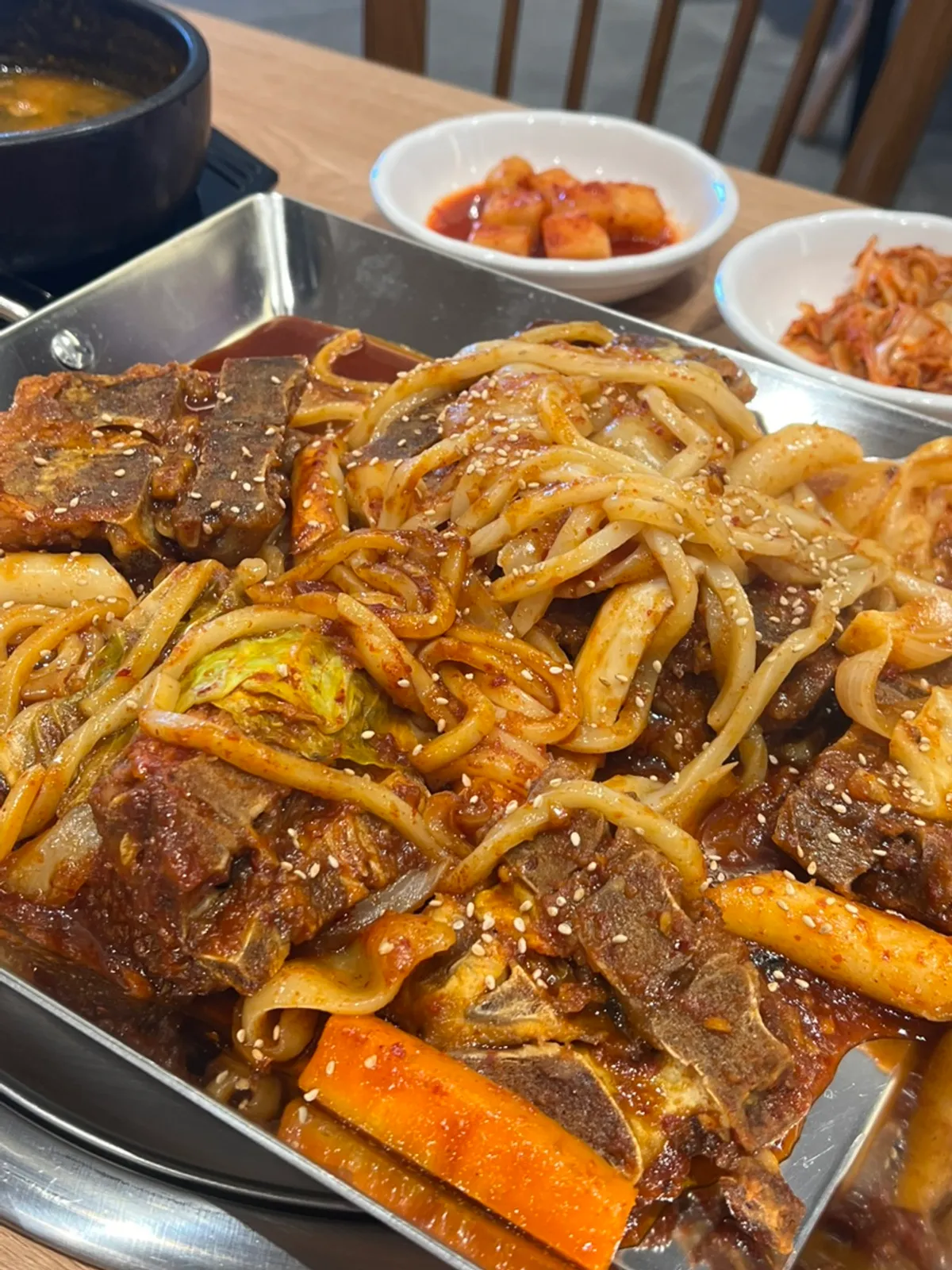 Mild spicy bone stew with 6 bones
