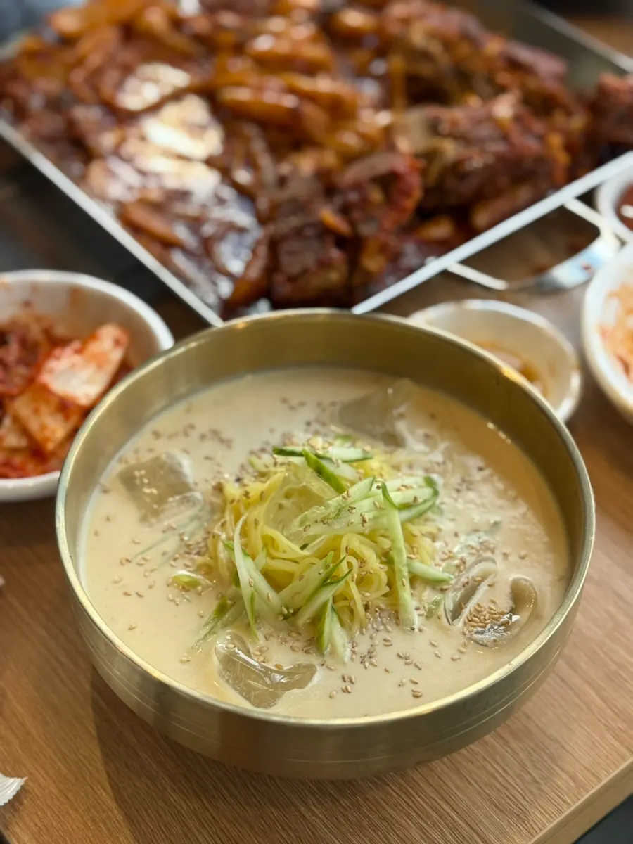 Nuri Maeul Gamjatang Itaewon Branch featured image