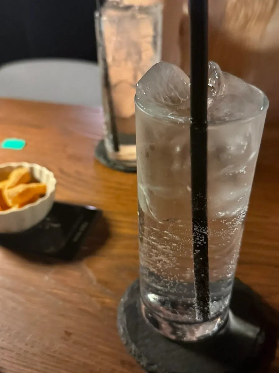 A peach highball at Yahwa Honsul Bar