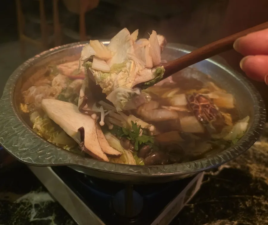 Ito sukiyaki reminiscent of bulgogi hot pot