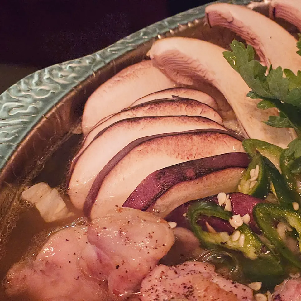 Mizutaki pot filled with chicken and vegetables