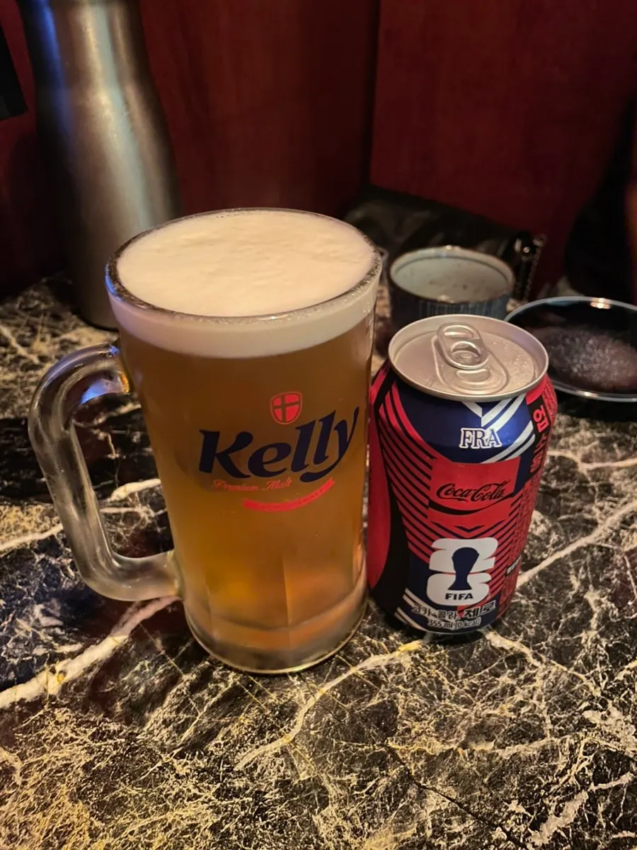 켈리 생맥주와 콜라 제로 부메랑샷