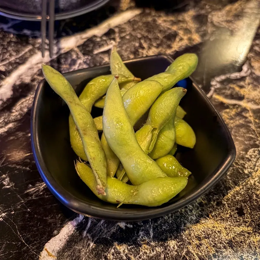 Ito's basic beans side dish and place settings
