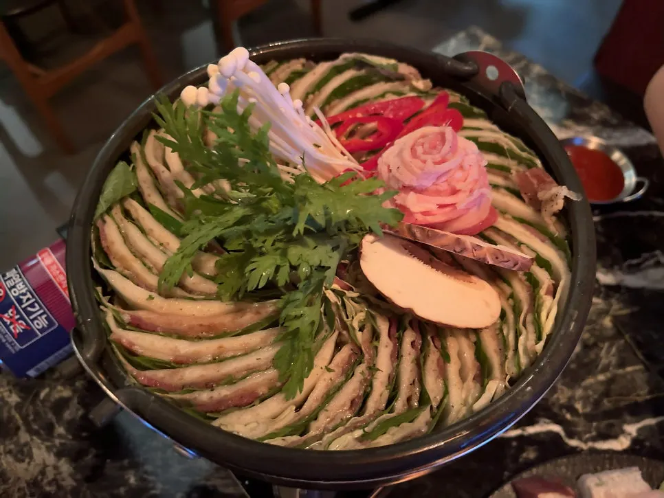 Ito's mille-feuille nabe packed with vegetables and beef