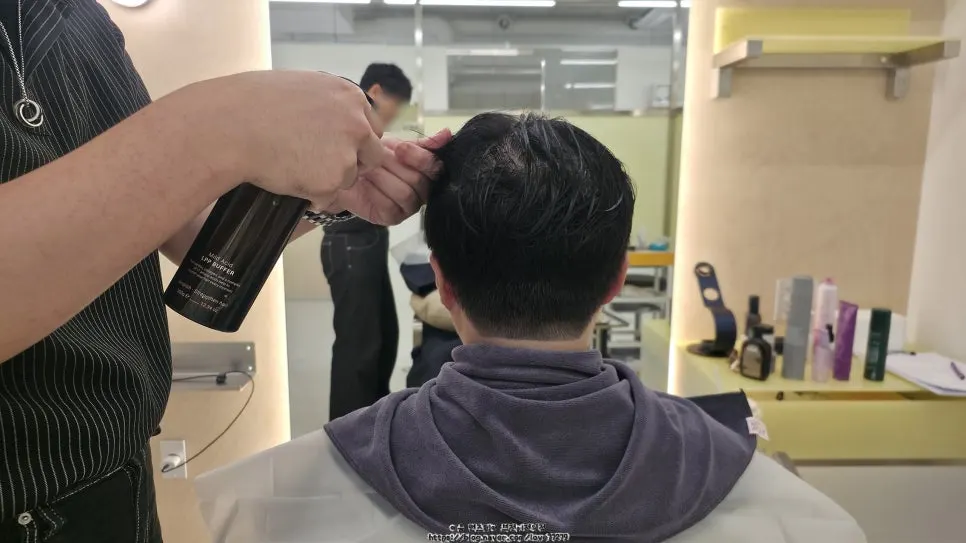 パーマ施術と一緒に行ったヘアクリニックの過程