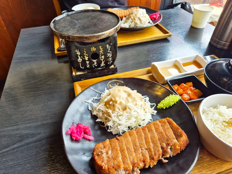 Ordered Set Menu B with two gyukatsu set meals and drinks