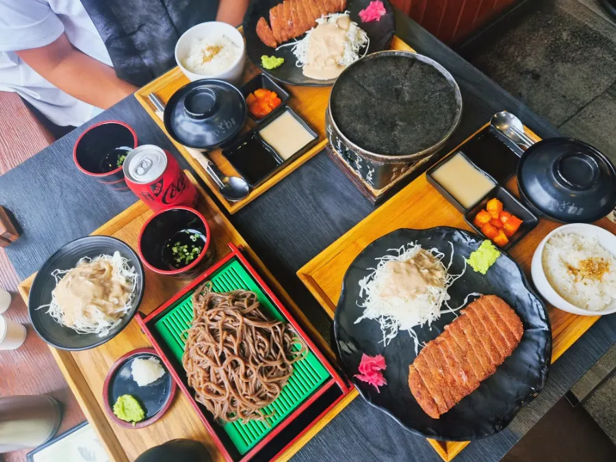 Summary photo of the gyukatsu set at Izawa