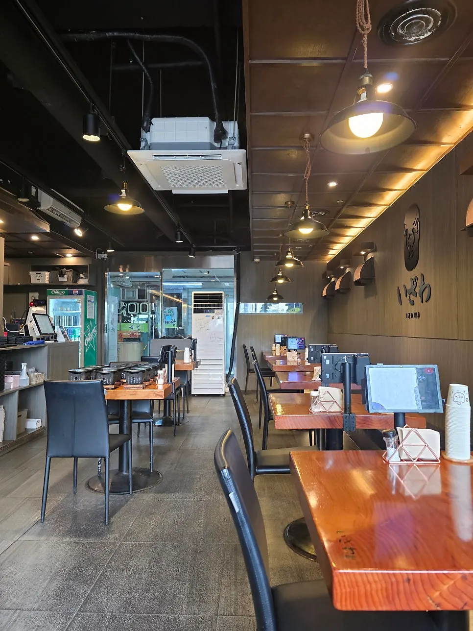 이자와 여의도점 주차 안내