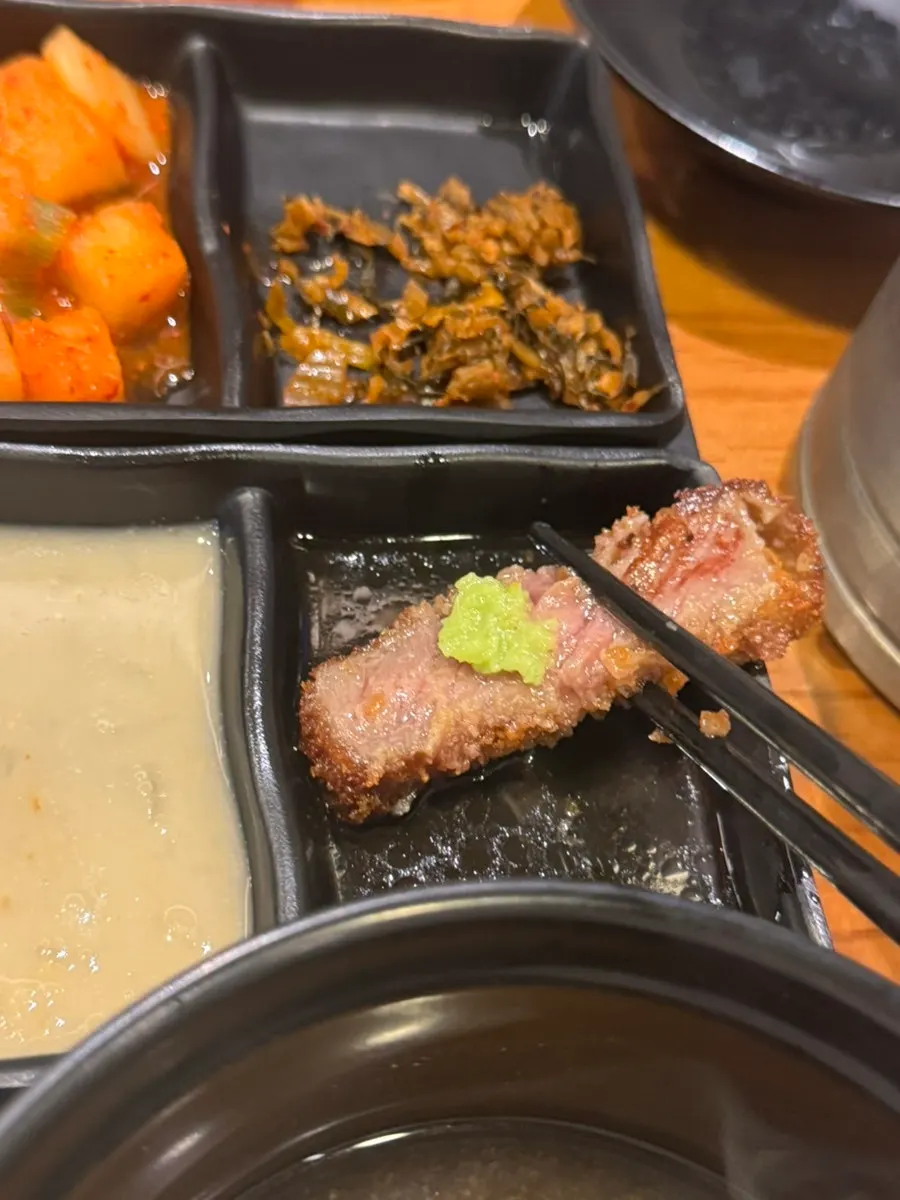 원하는 굽기로 구운 규카츠 한 점