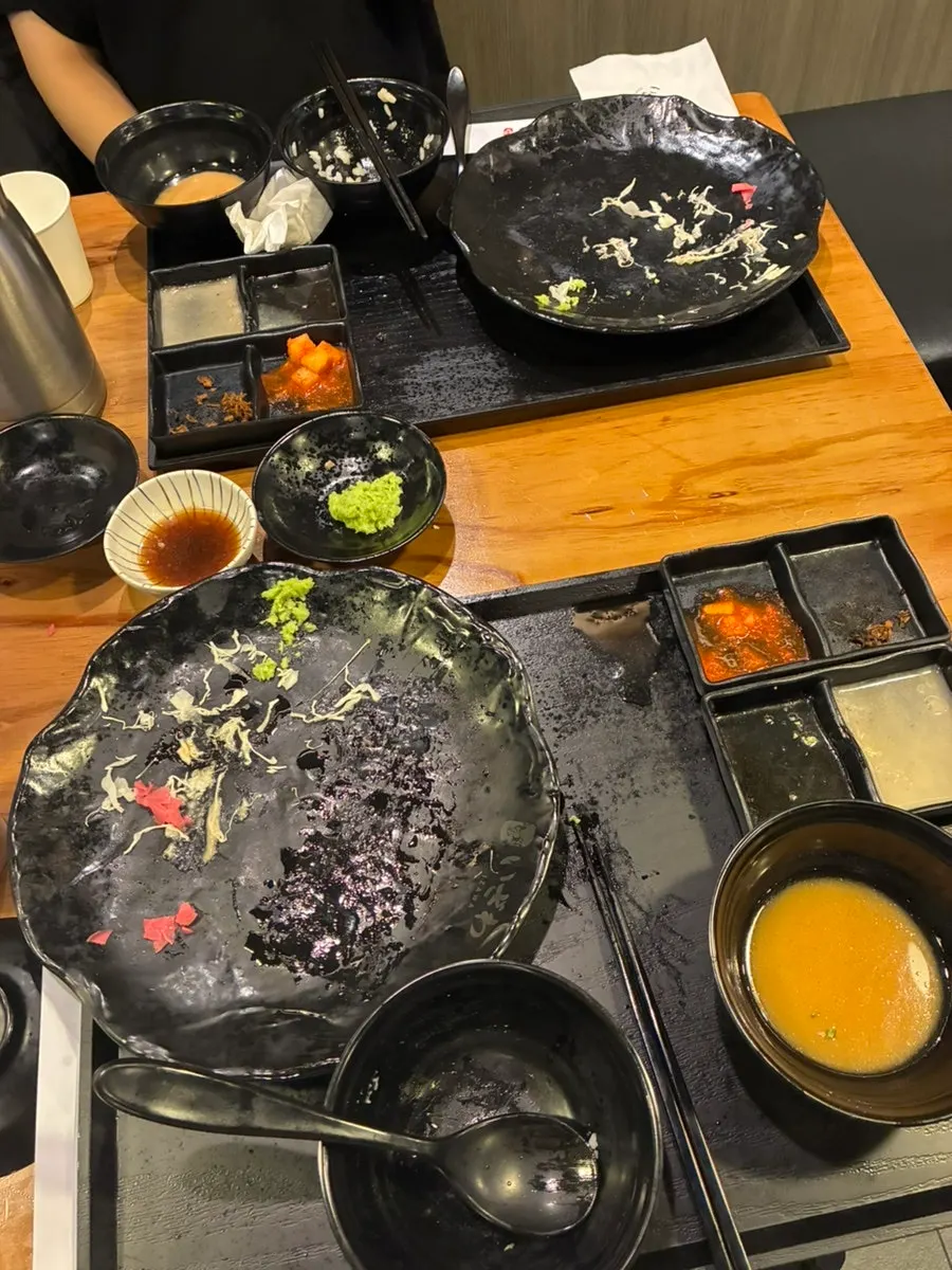 A plate with both gyukatsu and steki together