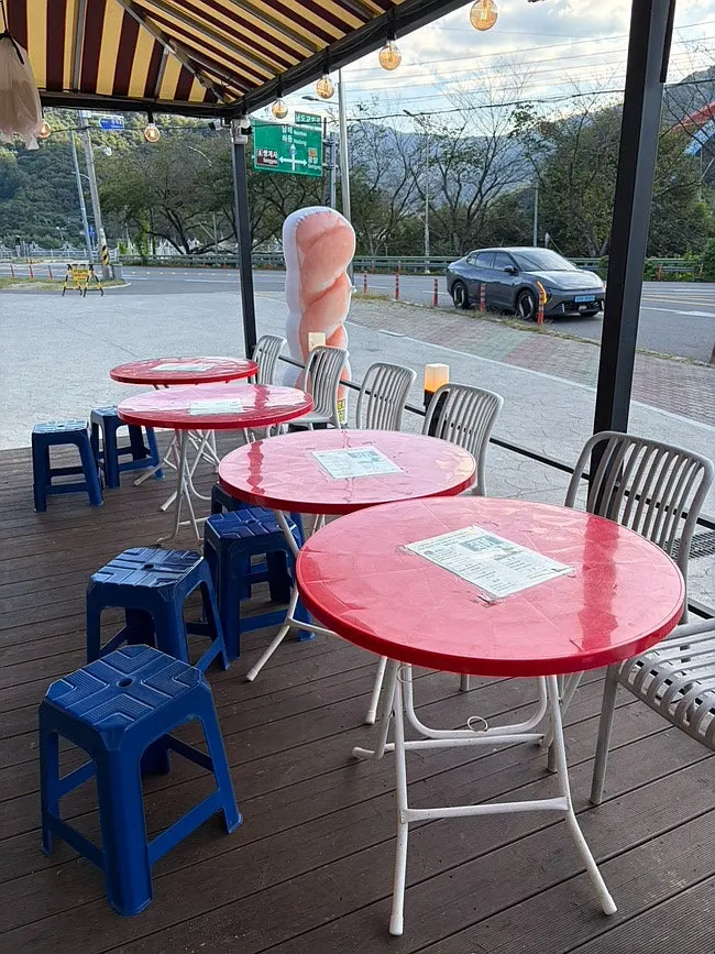 자담치킨 하동화개장터점 반반치킨 순살과 치즈볼 포장