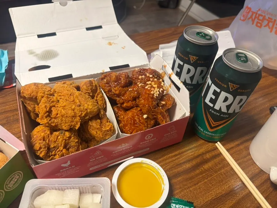 반반 치킨 클로즈업