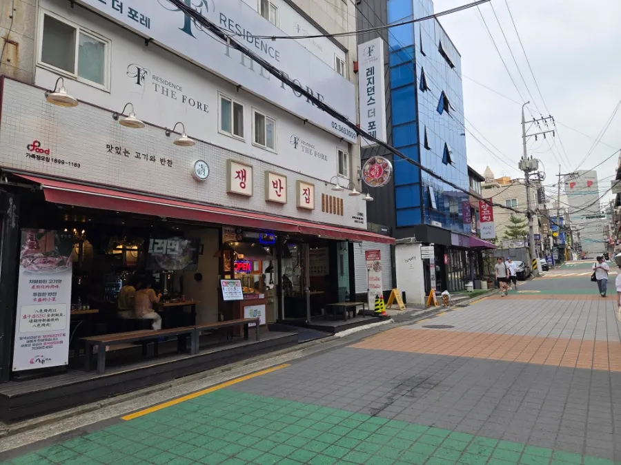 Exterior of Jjaengbanjip8292 Sinchon