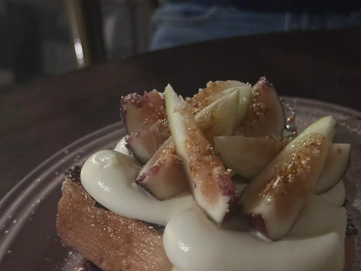 Seasonal fruit French toast topped with figs