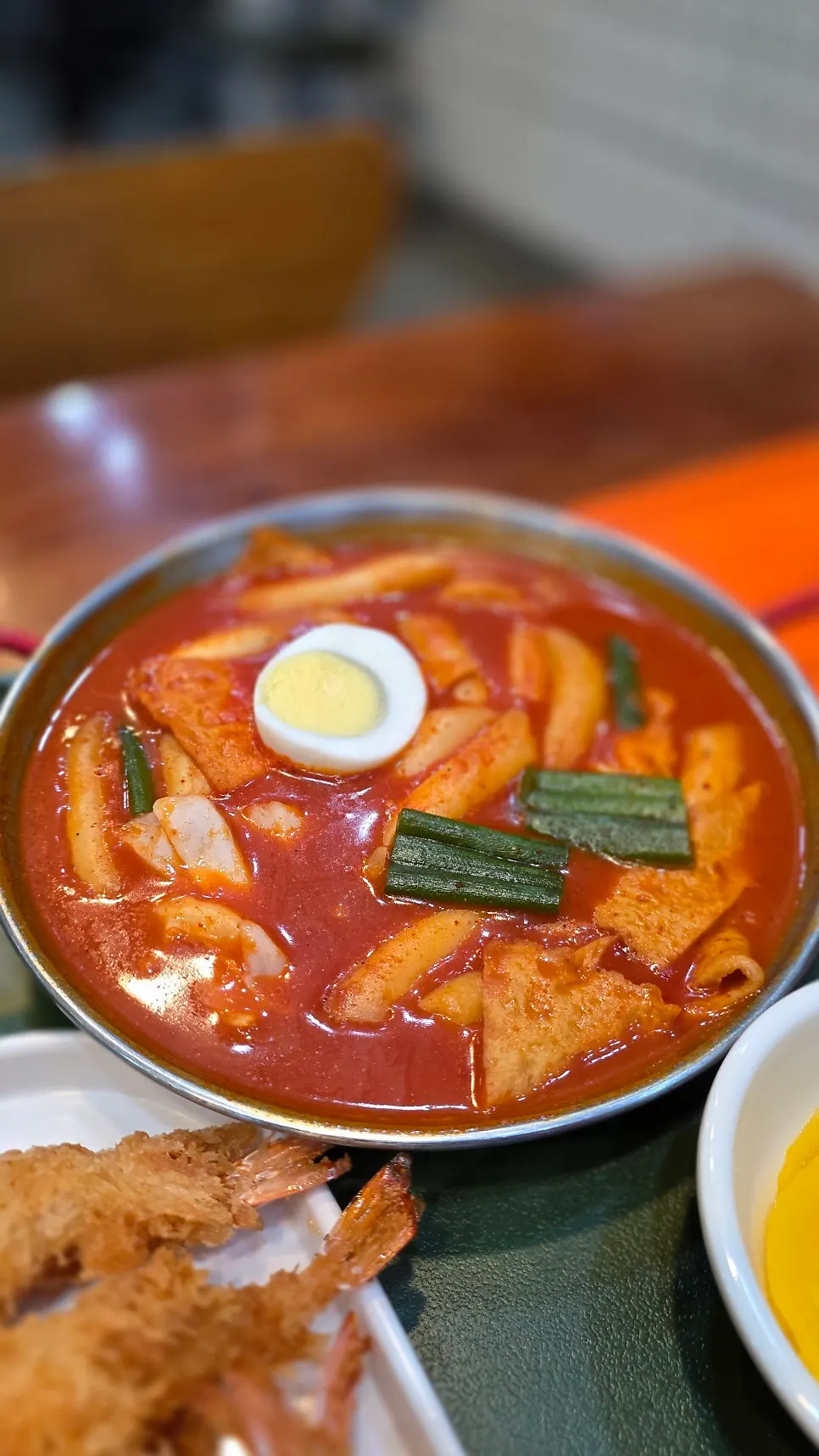 김밥과 함께 먹는 잠실첫집 국물떡볶이