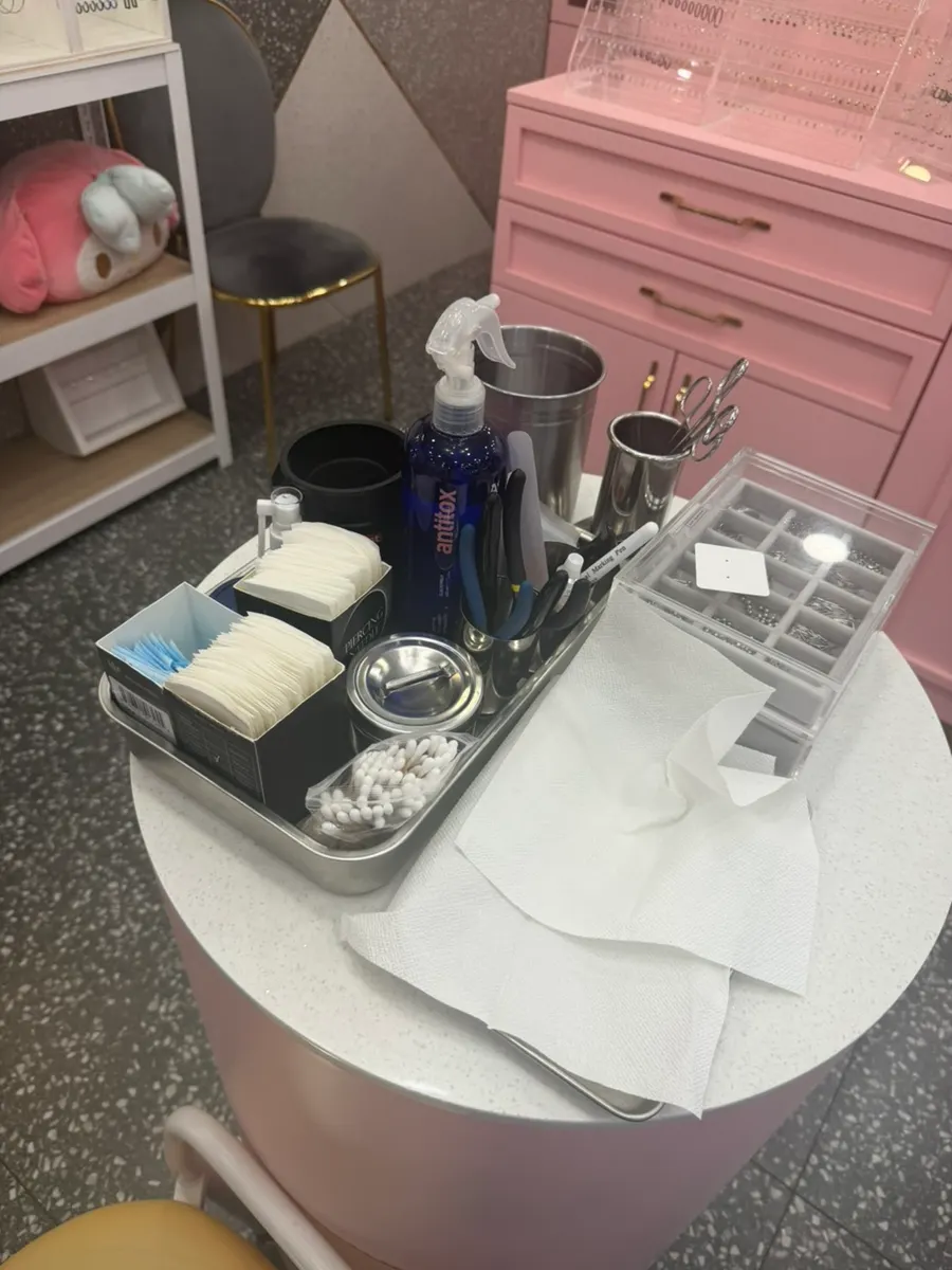 Seat being prepared before ear piercing